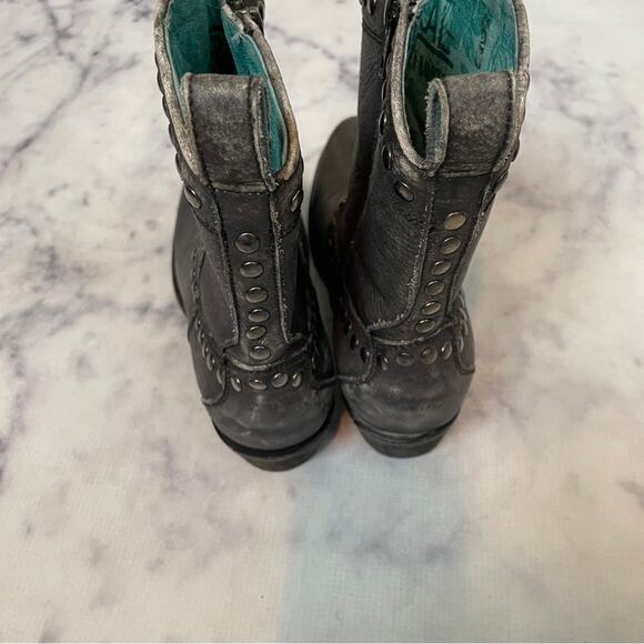 Corral Studded Western Leather Boots Distressed Short Cowboy Booties Sz 7 - Picture 5 of 9